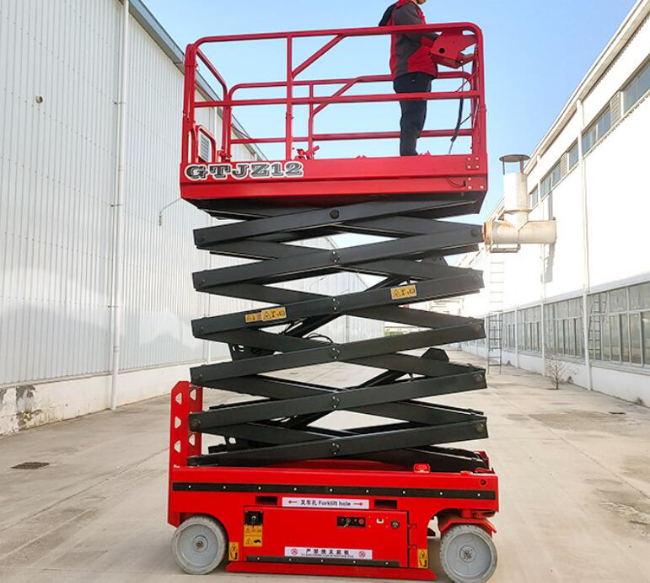 河口自行走移动式升降机